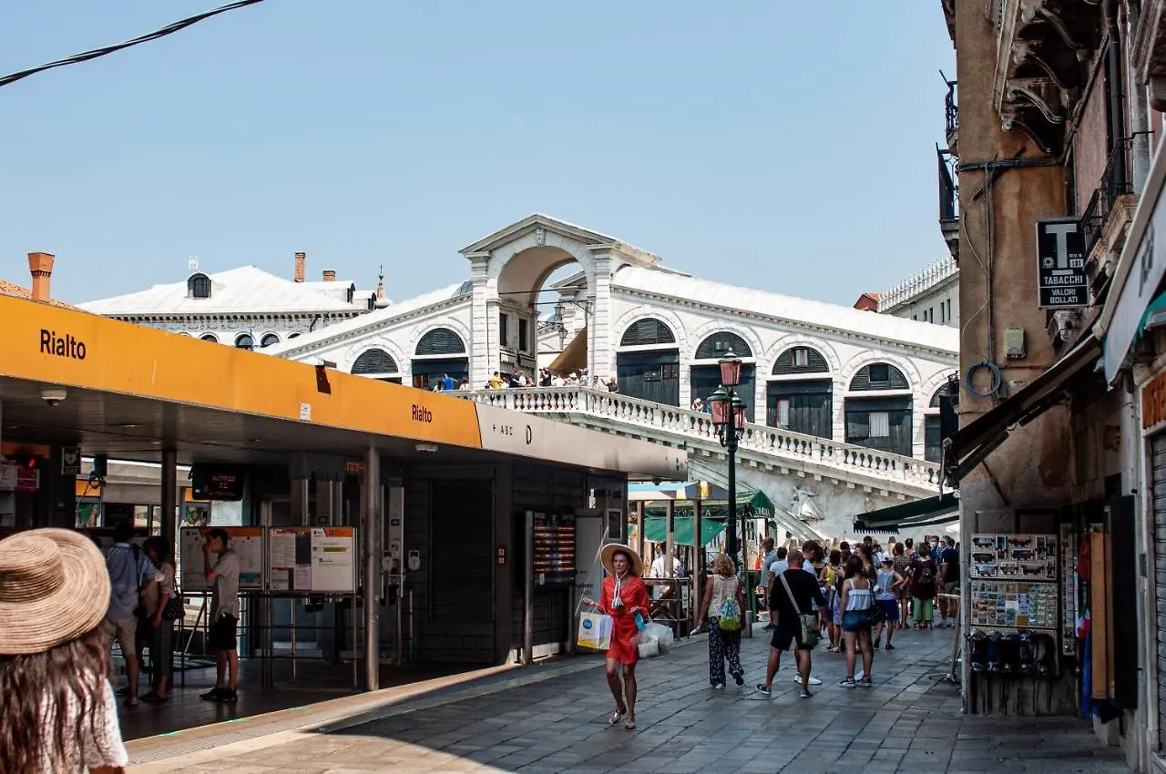 Fondaco Di Rialto Apartment Venice 0*,