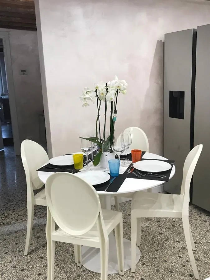 Fondaco Di Rialto Apartment Venice 0*,