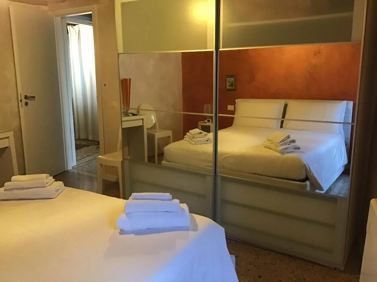 Fondaco Di Rialto Apartment Venice